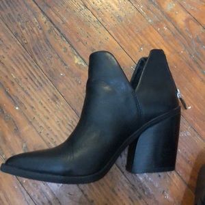 Steve Madden Dark Pointed Toe Bootie